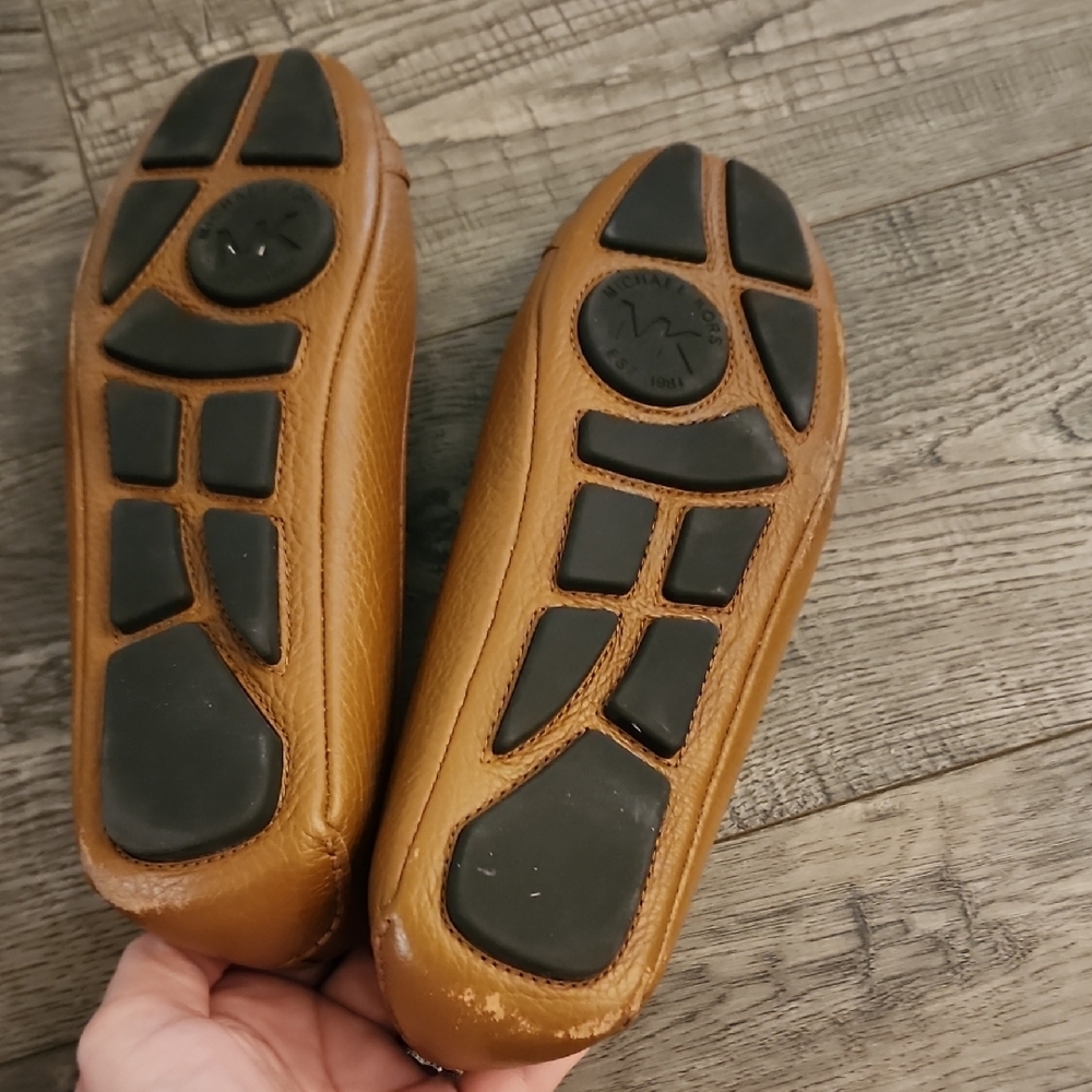 Michael Kors Brown Fulton‎ Flats- Leather Size 6.5 - Picture 5 of 9